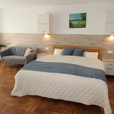 Fewo "Im Birnaublick" Apartment คอนสตานซ์ ภายนอก รูปภาพ